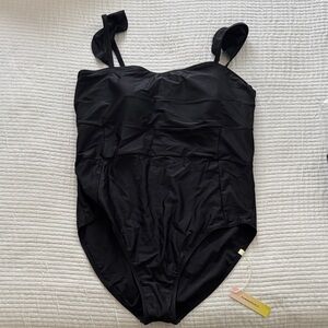 Summersalt Black Women's One Piece Swimsuit